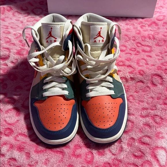 Women's Air Jordan 1 Mid SE, Style: French Blue/Magic Ember - Picture 4 of 6